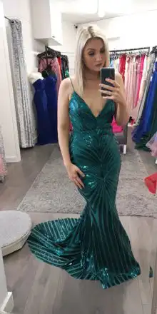 Shia Emerarld Green Sequin Dress