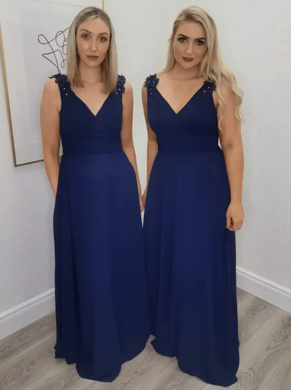 shelly bridesmaid dress in burgundy